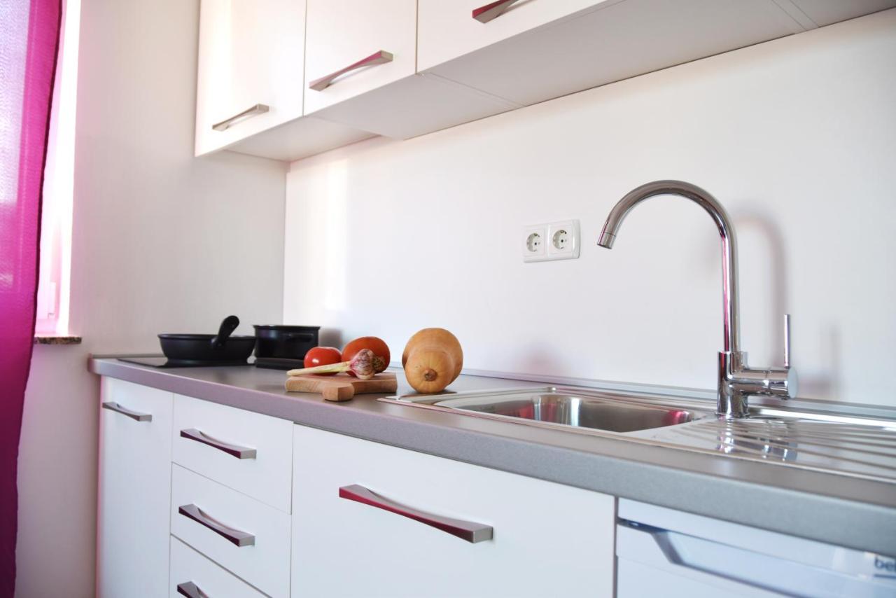 Rab Apartments Aurora Rab Town Ngoại thất bức ảnh