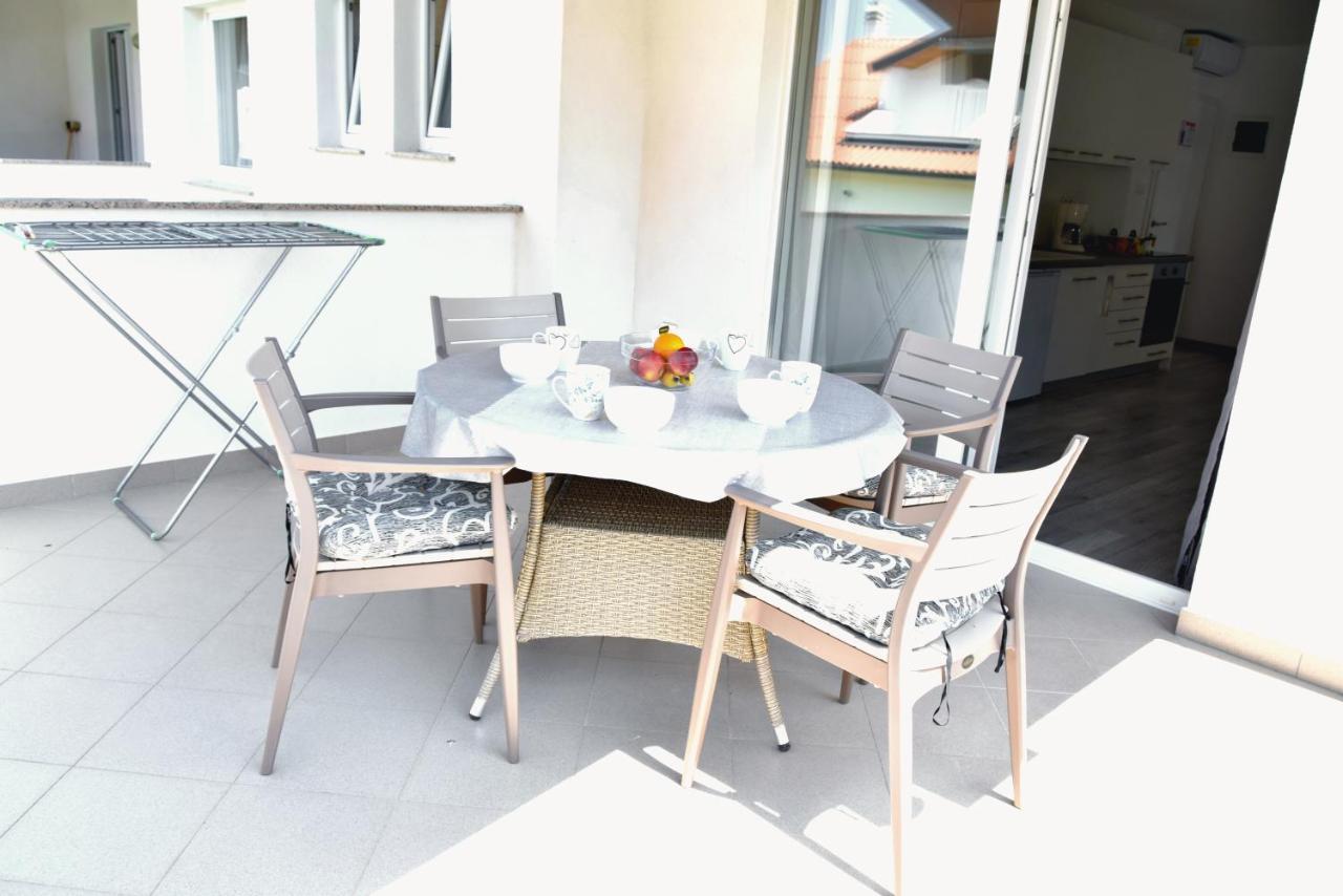 Rab Apartments Aurora Rab Town Ngoại thất bức ảnh