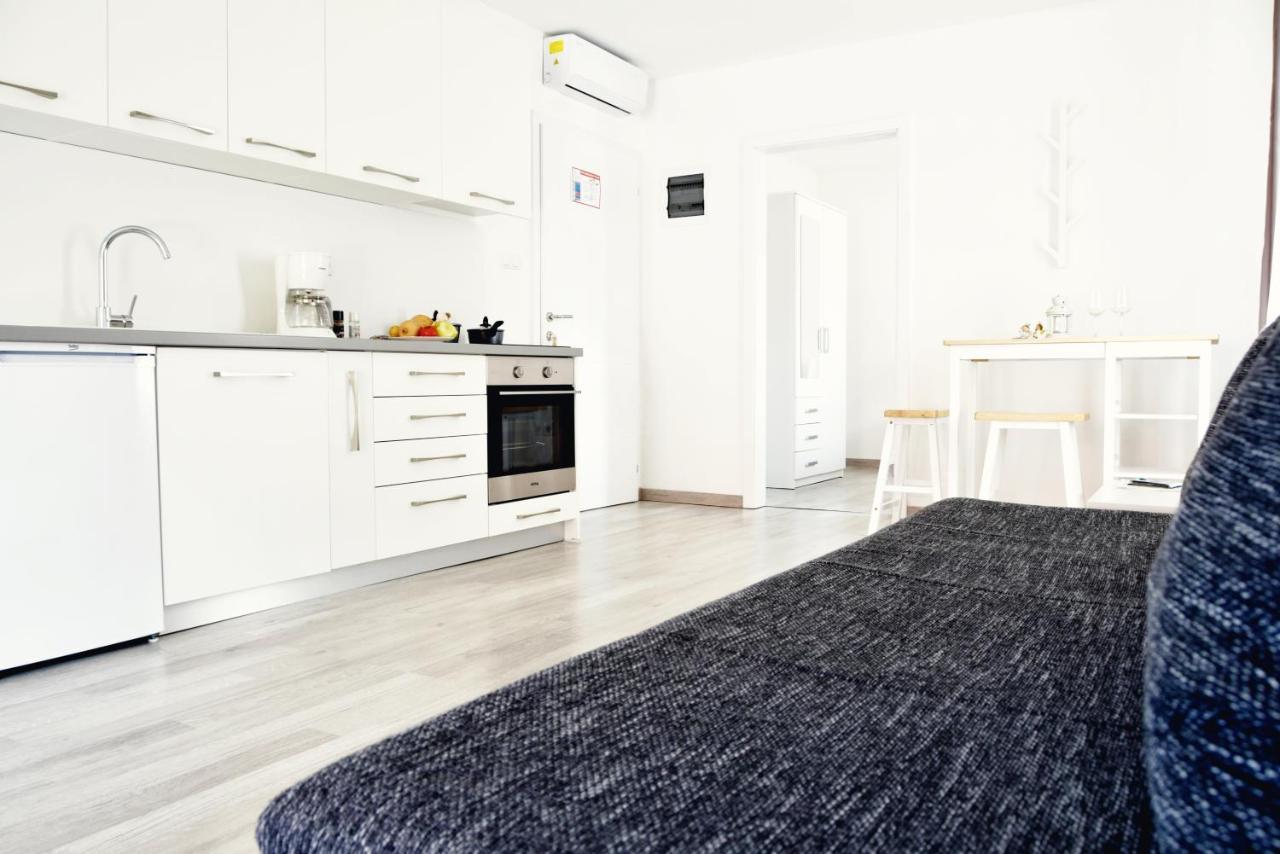 Rab Apartments Aurora Rab Town Ngoại thất bức ảnh