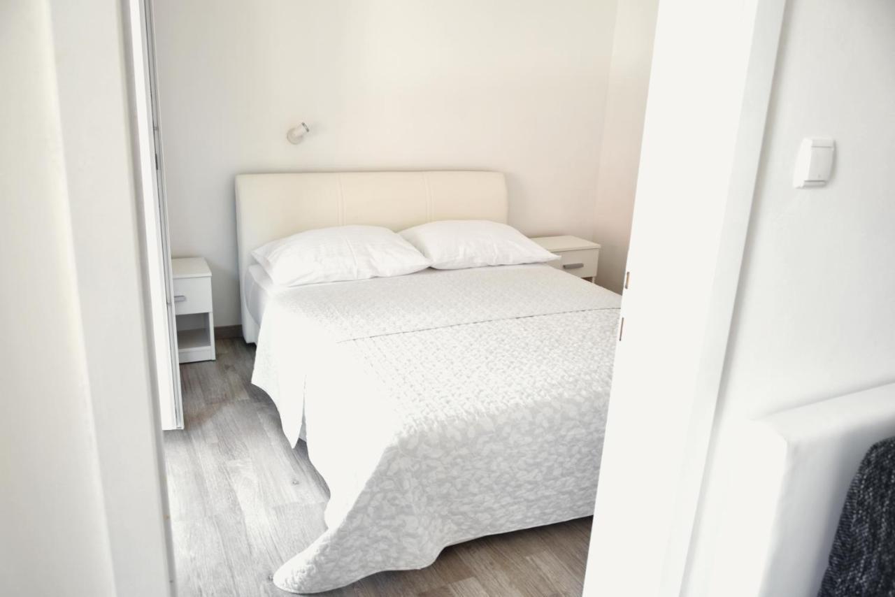 Rab Apartments Aurora Rab Town Ngoại thất bức ảnh